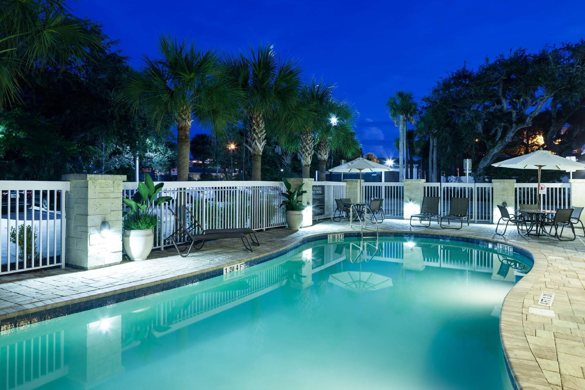 Hampton Inn New Smyrna Beach Exterior photo